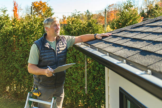 Professional Roof Repair technician working in Geneseo, IL